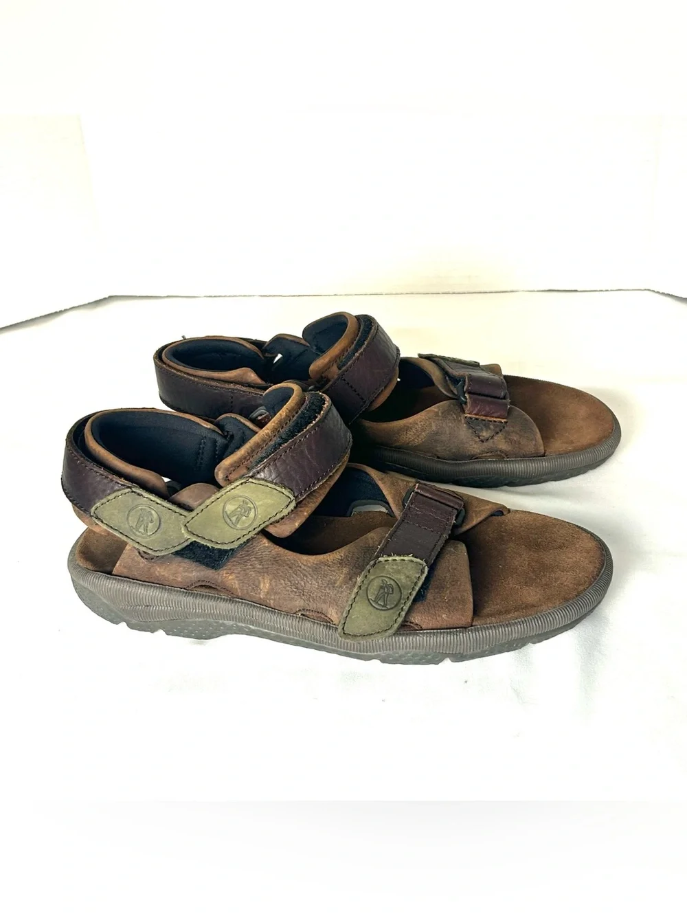 Clarks Brown Leather Adjustable Strap Sandals